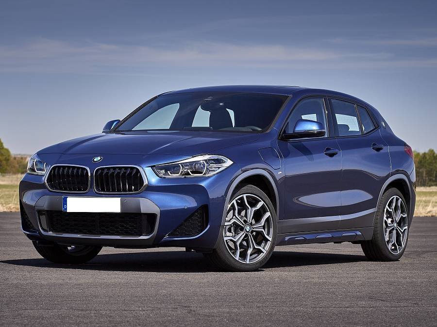 BMW X2 xDrive25e » Ladekabel und Wallbox