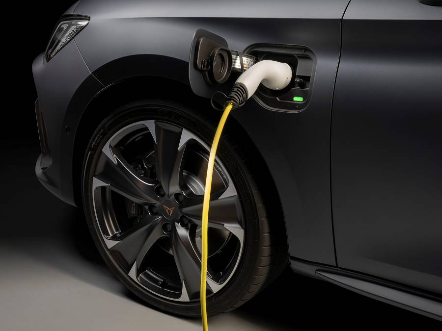 CUPRA Leon e-HYBRID » Ladekabel und Wallbox