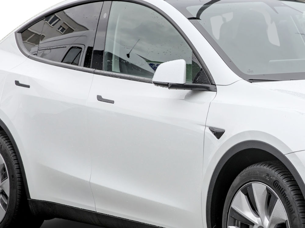 Tesla Tesla Model Y » Ladekabel und Wallbox