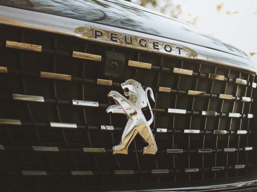 Ladeprodukte für alle Fahrzeuge von Peugeot
