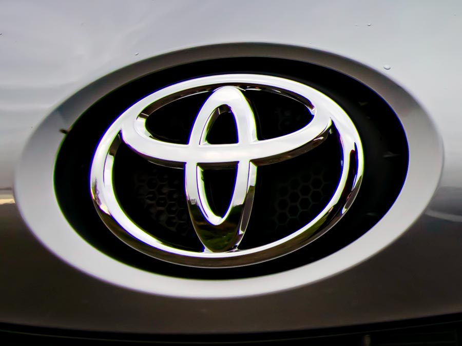 Ladeprodukte für alle Fahrzeuge von Toyota